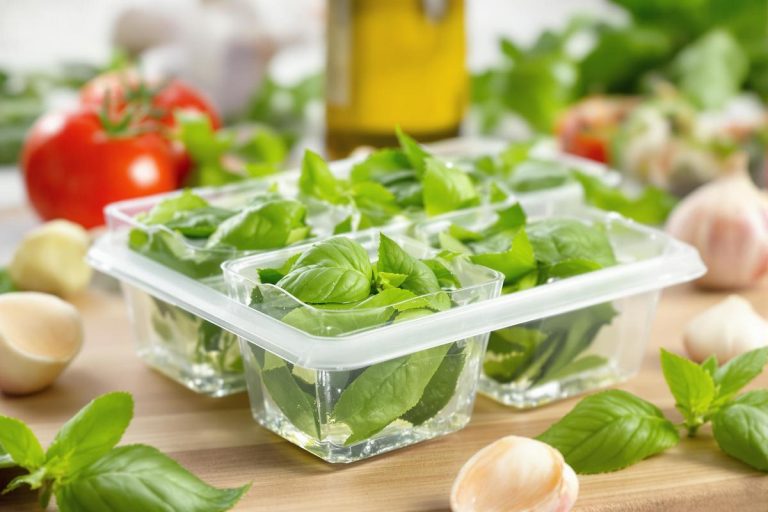 Je congèle mon basilic en glaçons : ça change tout en cuisine.jpg